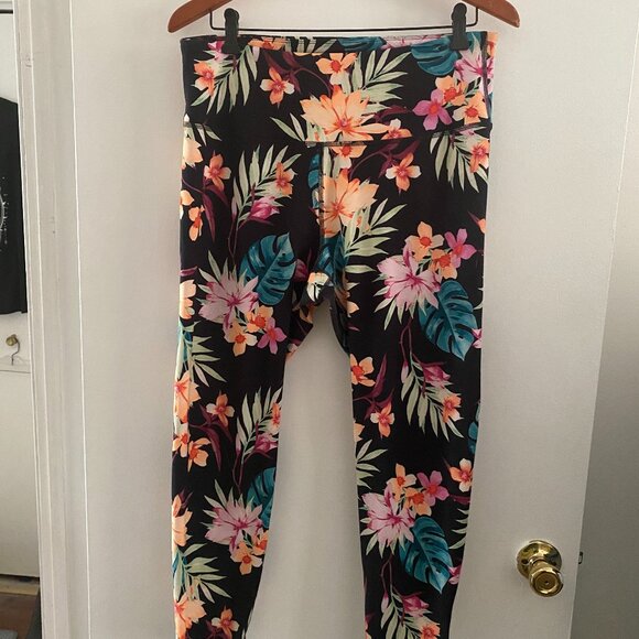 Old Navy Elevate Leggings XL - Picture 1 of 4